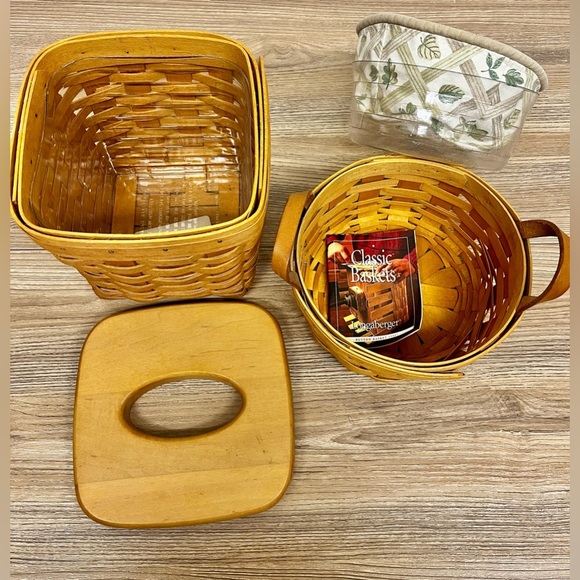 VINTAGE Longaberger Set - Tissue Basket and Rings ‘N Things Basket 1996 / 2001 - Picture 2 of 7